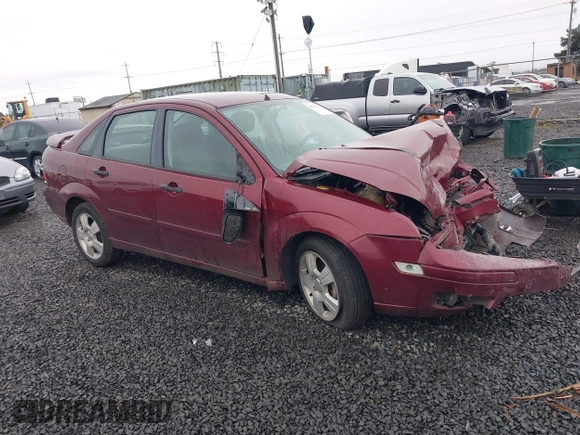 2007 Ford Focus S with VIN 1FAHP34N57W187755, listed as a IAAI auction lot 41839701 with Not Provided miles and . Bid and sale history available at carsss.com. Image 1.