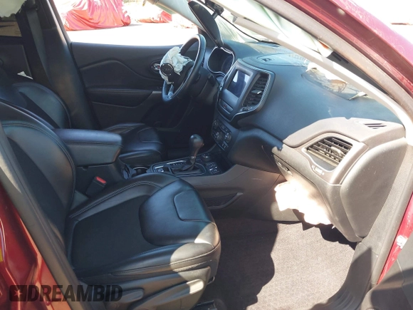 2019 Jeep Cherokee Altitude with VIN 1C4PJMLN6KD174564, listed as a IAAI auction lot 41602798 with 87,230 mi miles and . Bid and sale history available at DreamBid. Image 5.
