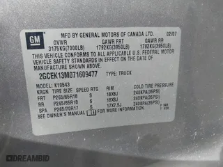 2007 Chevrolet Silverado 1500 LTZ with VIN 2GCEK13M071609477, listed as a IAAI auction lot 41042020 with 193,095 mi miles. Bid and sale history available at carsss.com. Image 9.