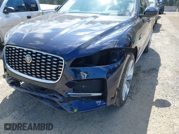 2022 Jaguar F-Pace S with VIN SADCJ2EX4NA700492, listed as a IAAI auction lot 42702992 with 24,716 mi miles and . Bid and sale history available at DreamBid. Image 6.