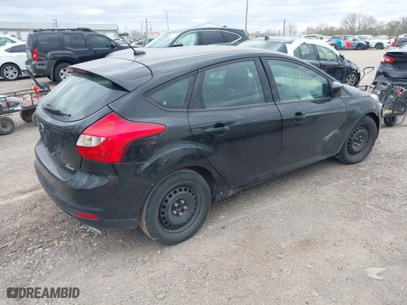 2012 Ford Focus SE with VIN 1FAHP3K27CL455211, listed as a IAAI auction lot 42048868 with 164,474 mi miles. Bid and sale history available at carsss.com. Image 4.