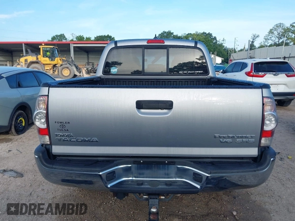 2015 Toyota Tacoma PreRunner with VIN 5TFJU4GN2FX083769, listed as a IAAI auction lot 42706127 with 123,735 mi miles and . Bid and sale history available at DreamBid. Image 17.