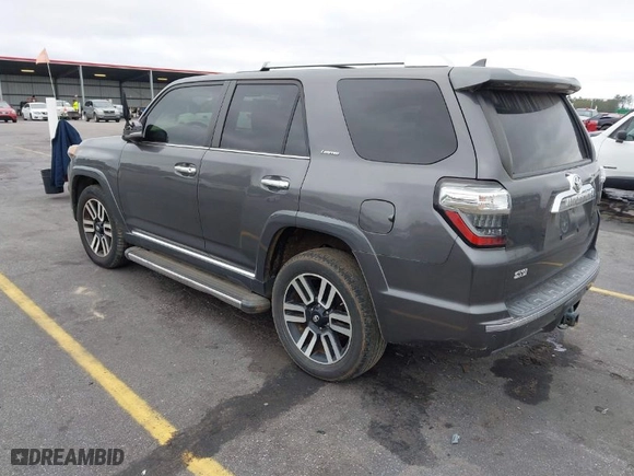 2014 Toyota 4Runner Limited with VIN JTEBU5JR0E5172302, listed as a IAAI auction lot 39452939 with 105,782 mi miles. Bid and sale history available at carsss.com. Image 3.