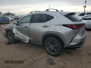 2024 Lexus NX 350 Premium z VIN 2T2GGCEZ2RC045247, wystawiony jako Copart lot #61401805 z przebiegiem 11 271 mil mil oraz Szkoda całkowita • Salvage title. Historia ofert i sprzedaży dostępna na DreamBid. Obrazek 2.
