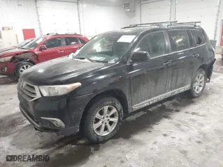 2011 Toyota Highlander with VIN 5TDBK3EH6BS062005, listed as a IAAI auction lot 41555010 with 189,683 mi miles. Bid and sale history available at carsss.com. Image 2.
