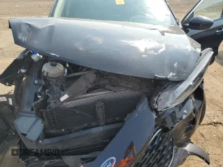 2020 Ford Escape SE z VIN 1FMCU9G68LUC42639, wystawiony jako Copart lot #59001055 z przebiegiem 27 681 mil mil oraz Nie do naprawy • Non repairable. Historia ofert i sprzedaży dostępna na DreamBid. Obrazek 12.