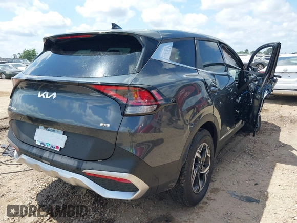 2024 Kia Sportage LX with VIN KNDPUCDF6R7283396, listed as a IAAI auction lot 42120724 with 28,387 mi miles and . Bid and sale history available at DreamBid. Image 4.