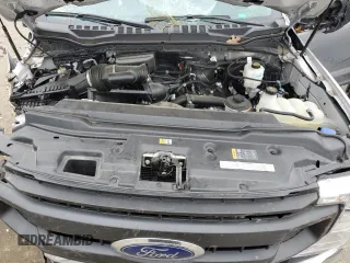 2021 Ford F-350 z VIN 1FT8X3BNXMEE09236, wystawiony jako Copart lot #79728943 z przebiegiem 29 675 mil mil oraz Szkoda całkowita • Salvage title. Historia ofert i sprzedaży dostępna na DreamBid. Obrazek 11.
