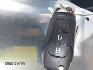 2017 Ford F-150 XL с VIN 1FTEW1EF1HKE26514, выставлен на аукционе IAAI как лот 42173628 с пробегом 122 415 миль миль и . История ставок и продаж доступна на DreamBid. Изображение 11.
