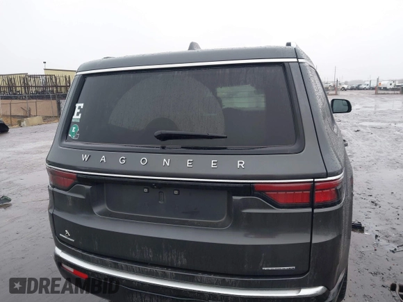 2022 Jeep Wagoneer Series III with VIN 1C4SJVDT3NS142233, listed as a IAAI auction lot 41477654 with 74,170 mi miles and . Bid and sale history available at DreamBid. Image 16.