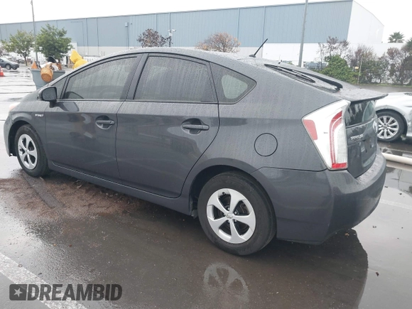 2013 Toyota Prius One with VIN JTDKN3DU2D5595628, listed as a IAAI auction lot 41208815 with 165,077 mi miles. Bid and sale history available at carsss.com. Image 3.