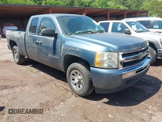 2010 Chevrolet Silverado 1500 LS with VIN 1GCSCREA3AZ229324, listed as a IAAI auction lot 42260455 with 205,303 mi miles and . Bid and sale history available at DreamBid. Image 1.