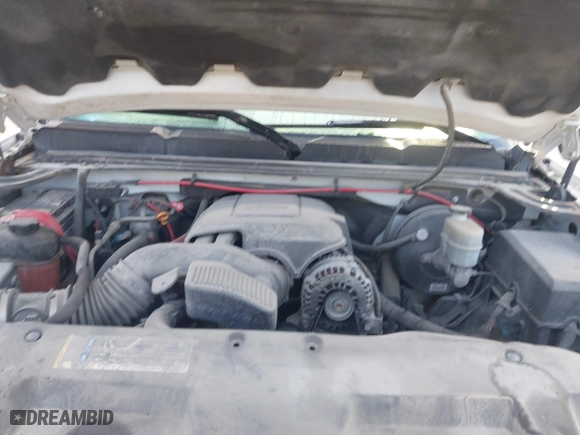 2008 Chevrolet Silverado 1500 LT w/1LT with VIN 2GCEC19C481267593, listed as a IAAI auction lot 42030413 with 258,754 mi miles. Bid and sale history available at carsss.com. Image 10.