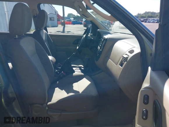 2005 Ford Escape XLS Value с VIN 1FMYU92Z75KA80475, выставлен на аукционе IAAI как лот 42632412 с пробегом 105 668 миль миль и . История ставок и продаж доступна на DreamBid. Изображение 5.