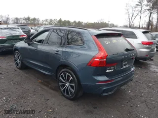 2024 Volvo XC60 Plus Dark Theme with VIN YV4L12RL5R1840752, listed as a IAAI auction lot 41839018 with 6,530 mi miles. Bid and sale history available at carsss.com. Image 3.