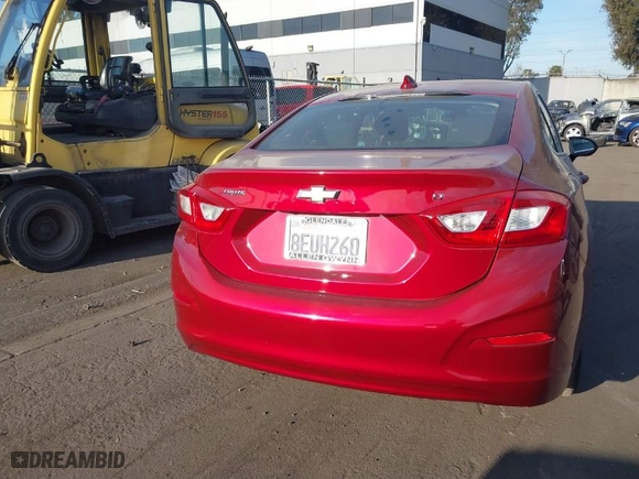 2017 Chevrolet Cruze LT with VIN 1G1BE5SM6H7257327, listed as a IAAI auction lot 41813403 with 52,875 mi miles. Bid and sale history available at carsss.com. Image 16.