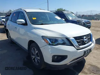 2017 Nissan Pathfinder S with VIN 5N1DR2MN9HC695397, listed as a IAAI auction lot 42619243 with 137,681 mi miles and . Bid and sale history available at DreamBid. Image 1.