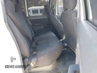 2000 Nissan Frontier XE z VIN 1N6ED27T5YC433357, wystawiony jako IAAI lot #42405160 z przebiegiem 290 620 mil mil oraz . Historia ofert i sprzedaży dostępna na DreamBid. Obrazek 8.