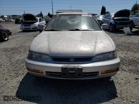 1997 Honda Accord LX with VIN 1HGCD5630VA007257, listed as a Copart auction lot 66043264 with 265,262 mi miles and Salvage Title. Bid and sale history available at DreamBid. Image 5.