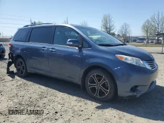 2013 Toyota Sienna XLE с VIN 5TDDK3DC6DS063575, выставлен на аукционе Copart как лот 52725185 с пробегом 125 707 миль миль и Списание • Salvage title. История ставок и продаж доступна на DreamBid. Изображение 4.