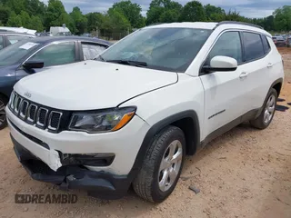 2018 Jeep Compass Latitude with VIN 3C4NJCBB6JT286573, listed as a IAAI auction lot 42302783 with 30,124 mi miles and . Bid and sale history available at DreamBid. Image 17.