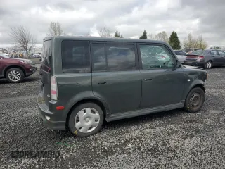 2005 Scion xB z VIN JTLKT334250173983, wystawiony jako Copart lot #52455685 z przebiegiem 98 953 mil mil oraz Szkody całkowita. Historia ofert i sprzedaży dostępna na DreamBid. Obrazek 3.