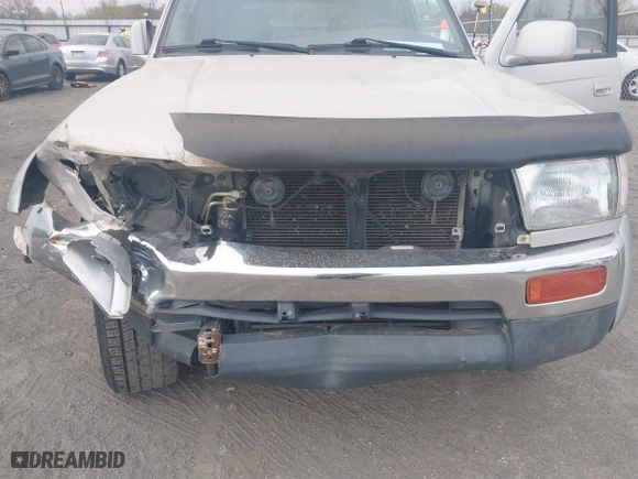 1997 Toyota 4Runner Limited with VIN JT3GN87R2V0024833, listed as a IAAI auction lot 41881359 with 179,115 mi miles. Bid and sale history available at carsss.com. Image 12.