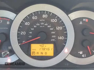2009 Toyota RAV4 Ltd with VIN JTMBK31V395082689, listed as a IAAI auction lot 41509011 with 178,461 mi miles. Bid and sale history available at carsss.com. Image 15.