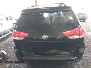 2013 Toyota Sienna XLE AAS with VIN 5TDYK3DC7DS367502, listed as a IAAI auction lot 41984210 with 212,232 mi miles and . Bid and sale history available at carsss.com. Image 17.