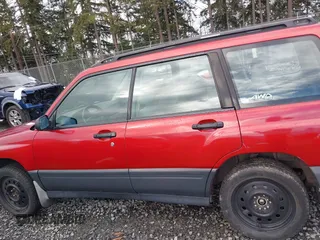 1999 Subaru Forester L with VIN JF1SF6357XH748358, listed as a IAAI auction lot 41885337 with 201,441 mi miles. Bid and sale history available at carsss.com. Image 15.
