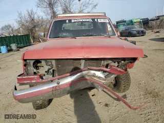 1989 Ford Bronco XL with VIN 1FMEU15N6KLB03828, listed as a Copart auction lot 48118625 with 258,907 mi miles and Salvage Title. Bid and sale history available at carsss.com. Image 5.