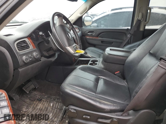 2013 Chevrolet Tahoe LS with VIN 1GNSKAE0XDR324597, listed as a Copart auction lot 48129795 with 149,577 mi miles and Clean title. Bid and sale history available at DreamBid. Image 7.