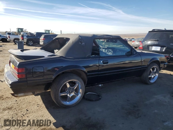 1984 Ford Mustang z VIN 1FABP27M8EF128103, wystawiony jako Copart lot #82441794 z przebiegiem 51 912 mil mil oraz Czysty tytuł • Clean title. Historia ofert i sprzedaży dostępna na DreamBid. Obrazek 3.