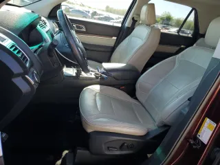 2019 Ford Explorer Limited z VIN 1FM5K7FHXKGA77289, wystawiony jako Copart lot #54759465 z przebiegiem 68 585 mil mil oraz Szkoda całkowita • Salvage title. Historia ofert i sprzedaży dostępna na DreamBid. Obrazek 7.