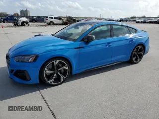 2022 Audi RS 5 Sportback z VIN WUAAWCF57NA901071, wystawiony jako Copart lot #41744493 z przebiegiem 12 409 mil mil oraz . Historia ofert i sprzedaży dostępna na DreamBid. Obrazek 1.