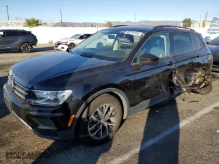 2021 Volkswagen Tiguan S with VIN 3VV1B7AX7MM015070, listed as a Copart auction lot 88311255 with 58,325 mi miles and Salvage Title. Bid and sale history available at carsss.com. Image 1.