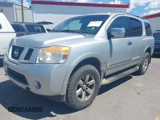 2009 Nissan Armada LE z VIN 5N1BA08C09N601876, wystawiony jako IAAI lot #42196727 z przebiegiem 247 253 mil mil oraz . Historia ofert i sprzedaży dostępna na DreamBid. Obrazek 2.