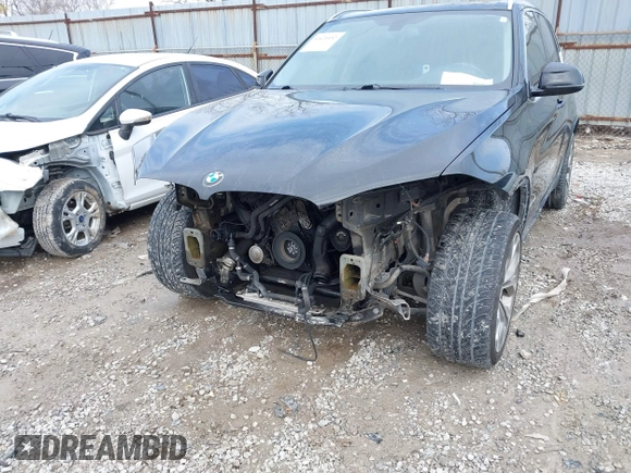 2015 BMW X5 sDrive35i z VIN 5UXKR2C54F0H35091, wystawiony jako IAAI lot #41621452 z przebiegiem 92 919 mil mil oraz . Historia ofert i sprzedaży dostępna na DreamBid. Obrazek 18.
