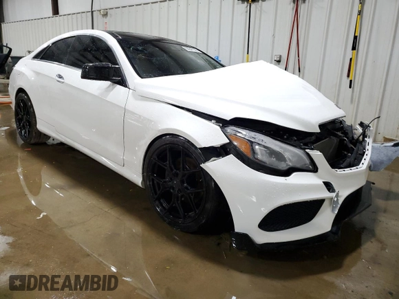 2017 Mercedes-Benz E 400 with VIN WDDKJ6HB2HF360349, listed as a Copart auction lot 55047355 with Not Provided miles and Salvage Title. Bid and sale history available at DreamBid. Image 4.
