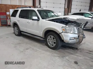 2010 Ford Explorer Eddie Bauer with VIN 1FMEU7EE3AUA06159, listed as a IAAI auction lot 42099321 with 132,149 mi miles. Bid and sale history available at carsss.com. Image 1.