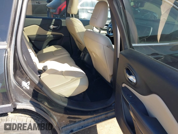 2016 Jeep Cherokee Limited z VIN 1C4PJMDS0GW268519, wystawiony jako IAAI lot #41850067 z przebiegiem 106 117 mil mil oraz . Historia ofert i sprzedaży dostępna na DreamBid. Obrazek 8.