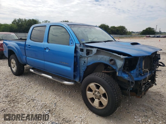 2005 Toyota Tacoma PreRunner with VIN 5TEKU72N05Z011571, listed as a Copart auction lot 70283634 with 178,960 mi miles and Salvage Title. Bid and sale history available at carsss.com. Image 4.