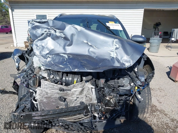 2019 Hyundai Tucson Ultimate with VIN KM8J3CAL2KU841671, listed as a IAAI auction lot 41889660 with 44,779 mi miles. Bid and sale history available at carsss.com. Image 13.