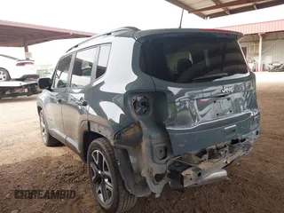2018 Jeep Renegade Latitude with VIN ZACCJABB5JPJ26670, listed as a IAAI auction lot 41916152 with 76,193 mi miles. Bid and sale history available at carsss.com. Image 19.