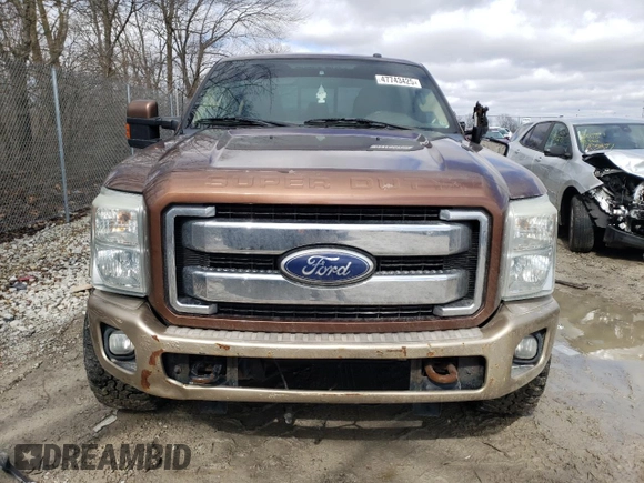 2011 Ford F-250 XL with VIN 1FT7W2BT0BEA11389, listed as a Copart auction lot 47743425 with 324,970 mi miles and Clean title. Bid and sale history available at DreamBid. Image 5.