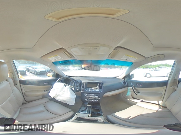2014 Nissan Maxima SV z VIN 1N4AA5AP4EC446058, wystawiony jako Copart lot #51843385 z przebiegiem 98 481 mil mil oraz Szkoda całkowita • Salvage title. Historia ofert i sprzedaży dostępna na DreamBid. Obrazek 13.