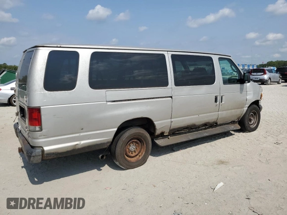 2003 Ford Econoline Passenger XL z VIN 1FBSS31S13HB64470, wystawiony jako Copart lot #55650805 z przebiegiem 278 968 mil mil oraz Szkoda całkowita • Salvage title. Historia ofert i sprzedaży dostępna na DreamBid. Obrazek 3.