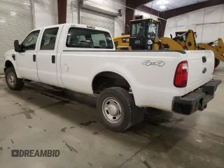 2010 Ford F-350 with VIN 1FTWW3B59AEA14597, listed as a Copart auction lot 52168945 with 173,677 mi miles and Salvage title. Bid and sale history available at DreamBid. Image 2.