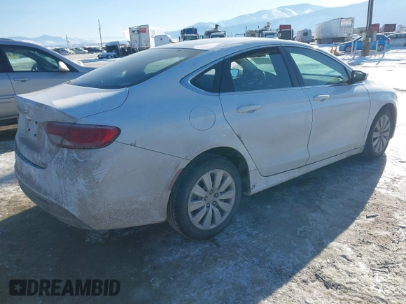 2016 Chrysler 200 Touring z VIN 1C3CCCFB1GN123192, wystawiony jako IAAI lot #41427718 z przebiegiem 87 396 mil mil oraz . Historia ofert i sprzedaży dostępna na DreamBid. Obrazek 4.