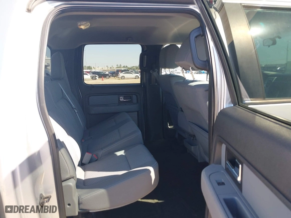 2013 Ford F-150 XL with VIN 1FTFW1CT2DFB23323, listed as a IAAI auction lot 41483856 with 272,488 mi miles. Bid and sale history available at carsss.com. Image 8.